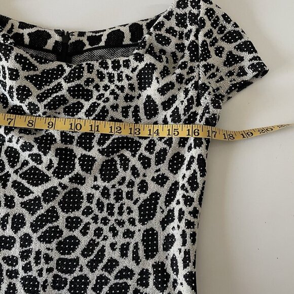 ST JOHN Evening Santana Knit Cocktail Dress Metallic Shimmer Studs Black White 4 - Picture 14 of 16